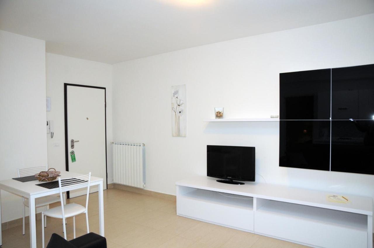 Isa Residence Fiumicino Airport Bagian luar foto